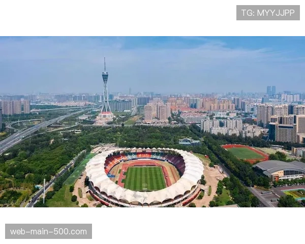 通讯：航海体育场修缮一新，河南队主场氛围再升级